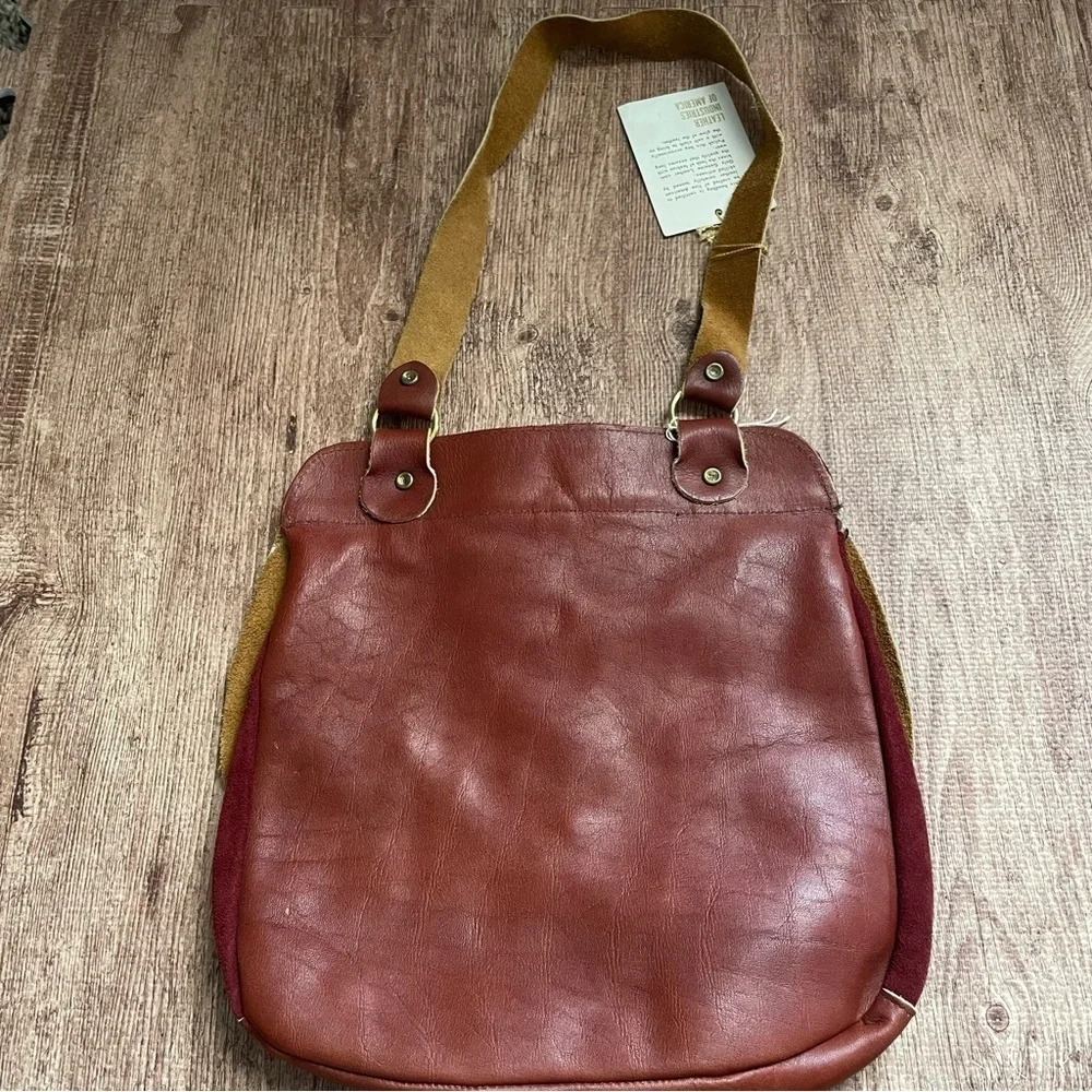 Deadstock Vintage 70s Maroon Leather & Suede Buckle Front Shoulder Purse